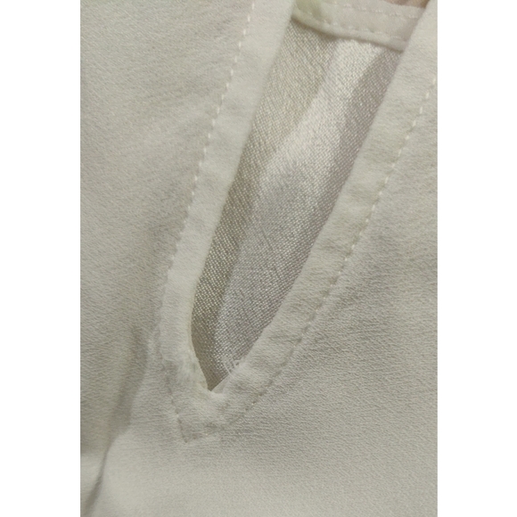 Zara top🤍 - Picture 9 of 9